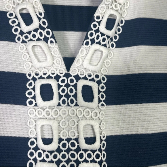 Charter Club Striped lace top navy & white XXL - Picture 3 of 6